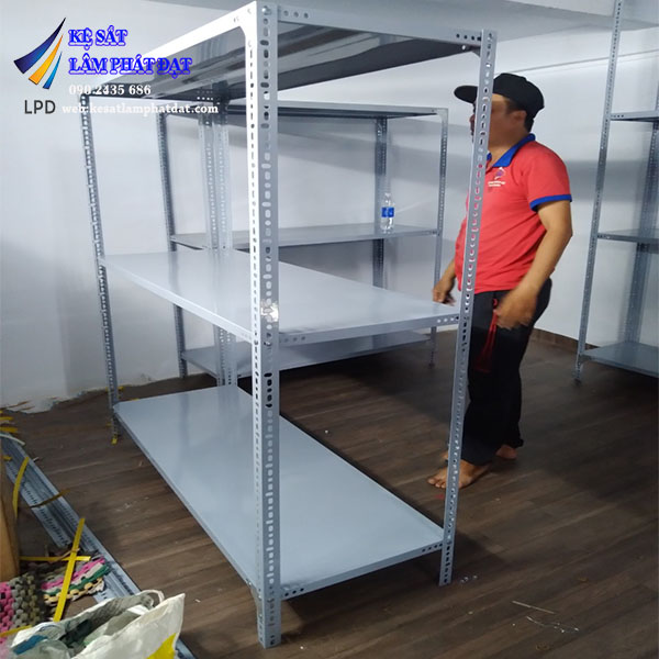 Ke Sat Lam Phat Dat Gia Xuong